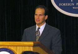 ABD Kosova konusunda taviz vermiyor