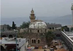 İsrail tarihi camiyi depoya çevirdi