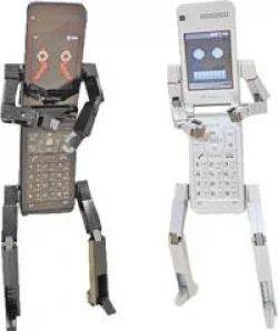 Kol ve bacakları olan cep telefonu