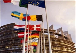 Paris ile Berlin?in arasına Akdeniz girdi