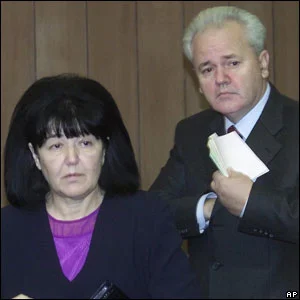 Rusya, Miloşeviç'in ailesini vermiyor