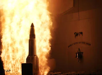 Uzayda silahlanma yarışı kaygılandırıyor