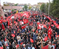 8 Mart nedeniyle yollar kapalı