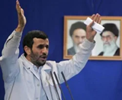 Ahmedinejad: Bizi kimse ayıramaz
