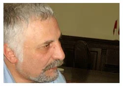 Ahmet Hakan'ın adı Ahmet Çakar olsun