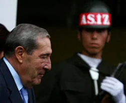 Büyükanıt: İzolasyonlar zulümdür