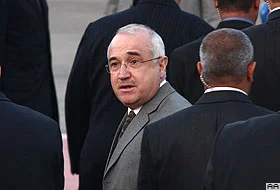 Cemil Çiçek: 'Zırnık alamazsınız'