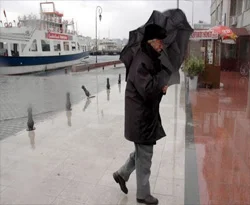 Gökçeada'ya deniz ulaşımı yapılamıyor