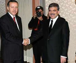 Gül, yarın Başbakan'la görüşecek