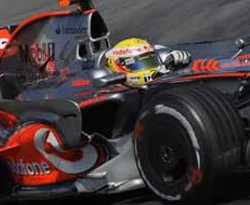 Hamilton ikinci seansta tempo yaptı
