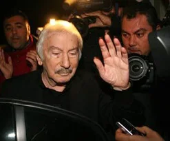 İşte İlhan Selçuk'a yöneltilen suçlama