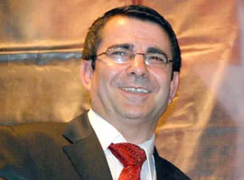 KUR'AN-I KERİM için çirkin benzetme!