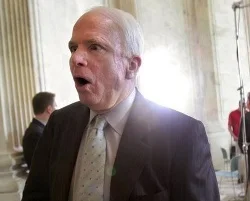 Mccain'den Irak'a sürpriz ziyaret