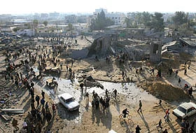 Mısır yaralı Filistinliler için sınırı açtı