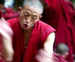 Tibet'teki olaylarda 13 kişi öldü