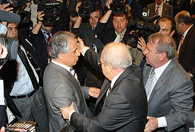 301. komisyondan değişerek geçti
