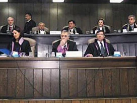 AK Parti 6 klasörlük savunmasını sundu