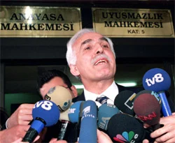 Anayasa değişmezse define hazırlanın