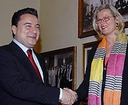 Babacan'dan Plassnik'e 'PKK' sitemi