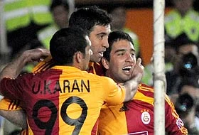 Derbi, 'Kutlu Doğum'a yakıştı'
