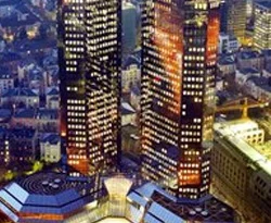 Deutsche Bank zarar etti