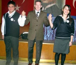 'Dünyadaki en zeki öğrenci arasında 2 Türk'