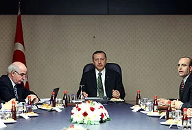 Ekonomi masaya yatırıldı