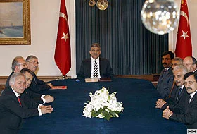 Gül'den Sosyal Güvenlik yasasının iadesini istediler