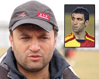 Hakan Şükür'ü eleştirenler kendilerine baksın