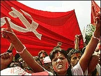 Nepal'de seçimi Maocular kazandı