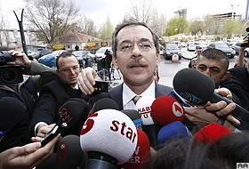 Şener'den Ak Parti'ye 'Anayasa' uyarısı