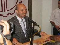 Vardan: MÜSİAD krizden nemalanmaz