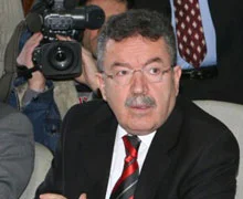 YÖK Başkanı'ndan sağduyu mesajı