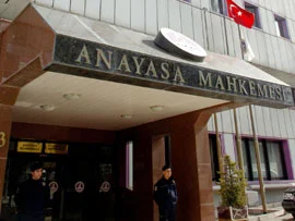 Yüksek Mahkeme sivil anayasayı tartışacak
