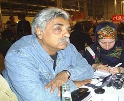 ?AKP?yi kapatma davası aptalca bir girişim?