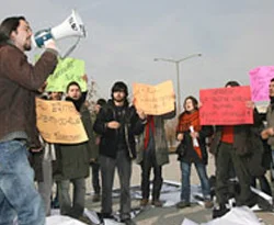 Anadolu Üniversitesi'nde 4 kişi yaralandı