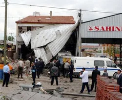 Ankara'da patlama: 2 ölü / Video