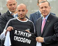 Başbakan'a Beşiktaş forması