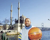 Basketbolcu olmasam imamlığı seçerdim