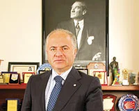 Elinden alınacak arsaları satışa çıkardı