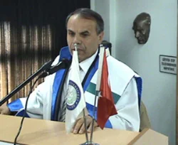 Eski rektörlere yargıdan ret