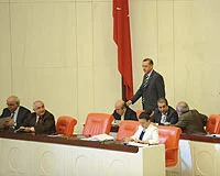 Gensoru oturumunda darbe tartışması