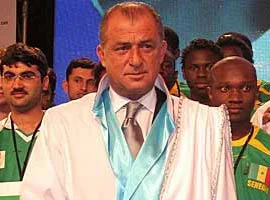 İtalya'dan Terim'e Yüksek Liyakat Nişanı