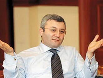Tuncay Özkan?dan ağlayarak açıklama