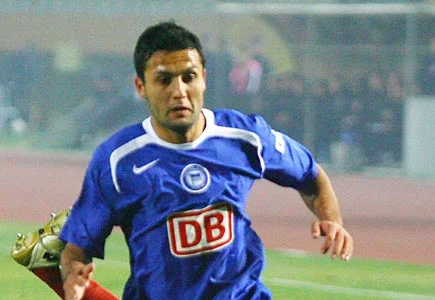 Yıldıray iki gol attı, Stuttgart kazandı