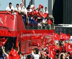 Avrupa şampiyonu olamadık ama...