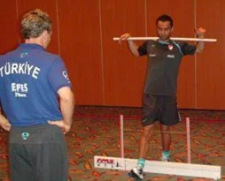 Başarının perde arkasındaki isimler