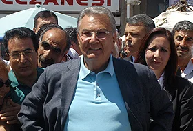 Baykal'a 'ev hapsi' gelebilir