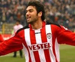Burak Yılmaz artık Fenerbahçeli