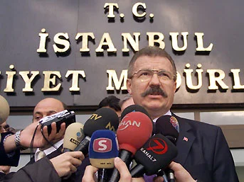 Cerrah: Yaşlılar mallarını kontrol etsin
